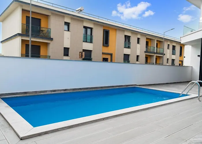 Apartment Sunny Penthouse Ferrel (Leiria)